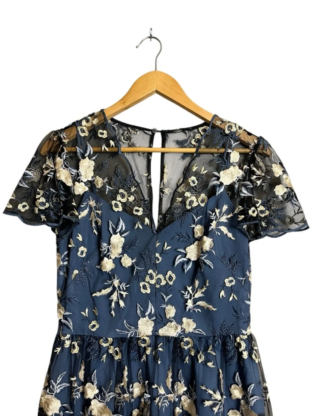 Gal Meets Glam Bridget size 6 - Picture 4 of 8